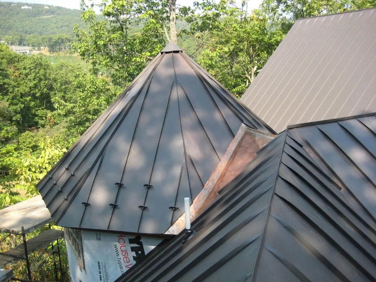 Professional Shingle Replacement & Repair by Craftsman Roofing in Joint Forces Training Base